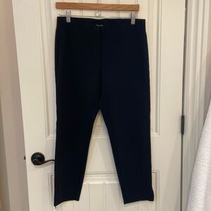Knit ankle pant.  Comfortable fit.  Well cared for. 26” inseam